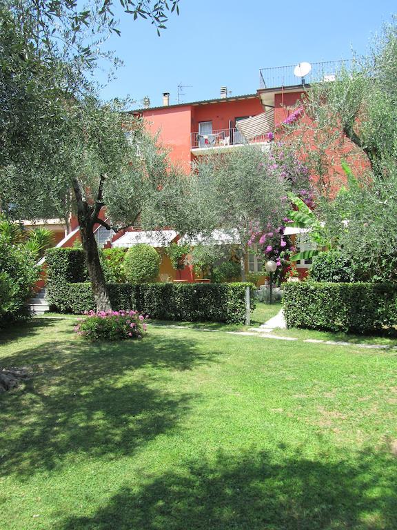 Borgo Antico Apartments Toscolano Maderno Exteriör bild
