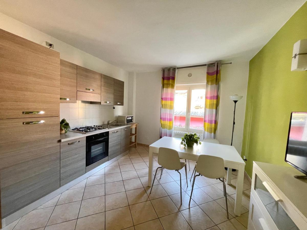 Borgo Antico Apartments Toscolano Maderno Exteriör bild