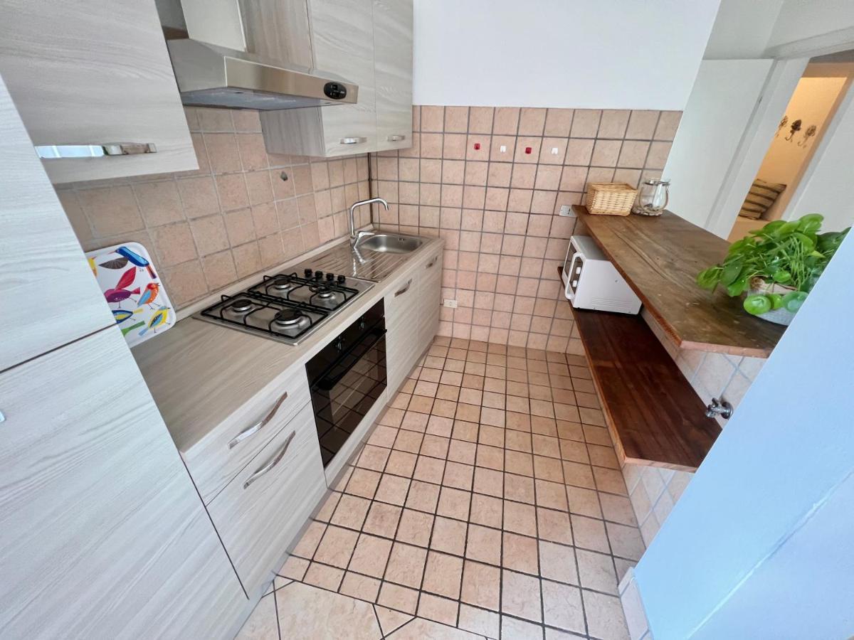 Borgo Antico Apartments Toscolano Maderno Exteriör bild